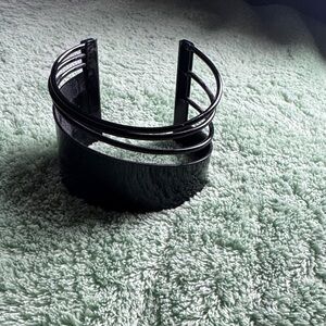 Elegant Black Hair Cuff